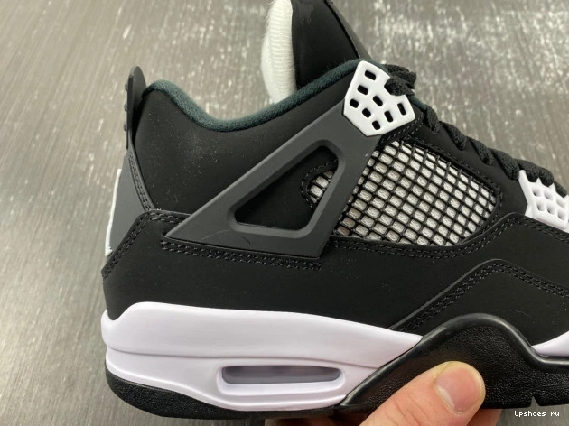  AIR 4 THUNDER RETRO FQ8135-001 WHITE JORDAN 1211